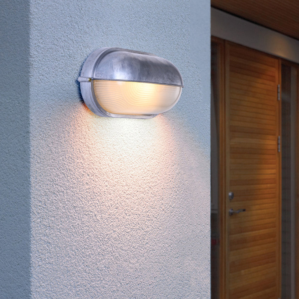 ModernGlow - Oval væglampe i industriel stil