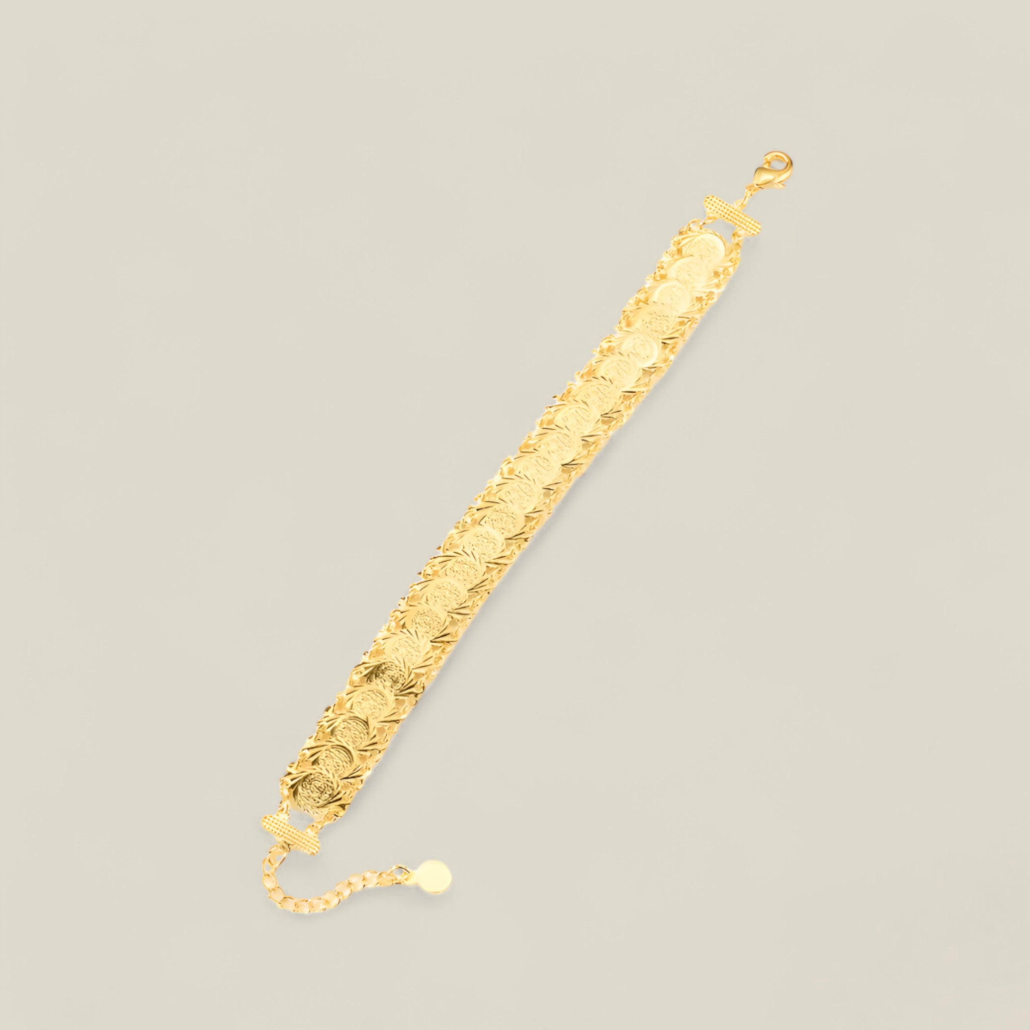 Aurora guldbelagt armbånd med stammemønster - elegante smykker til kvinder