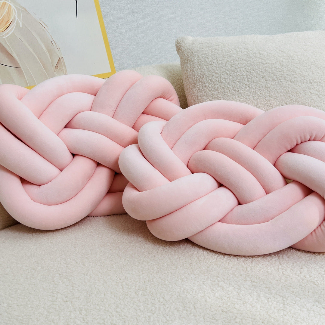 CozyPlush Sæt med 2 Plys Dekorative Puder – Blød Elegance til Dit Hjem