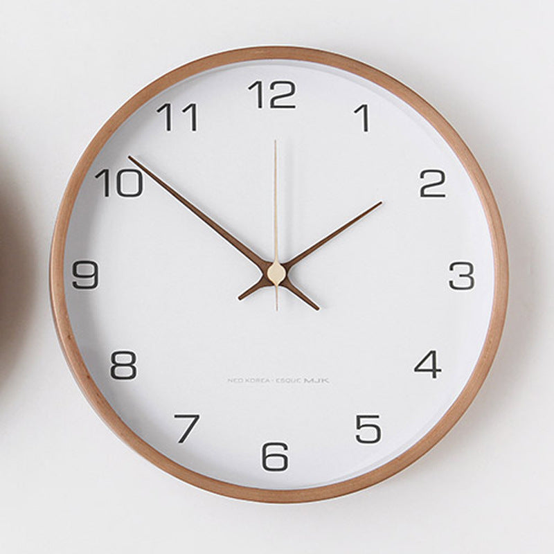 TimberClassic Elegant Trævægur – Klassisk & Moderne Touch