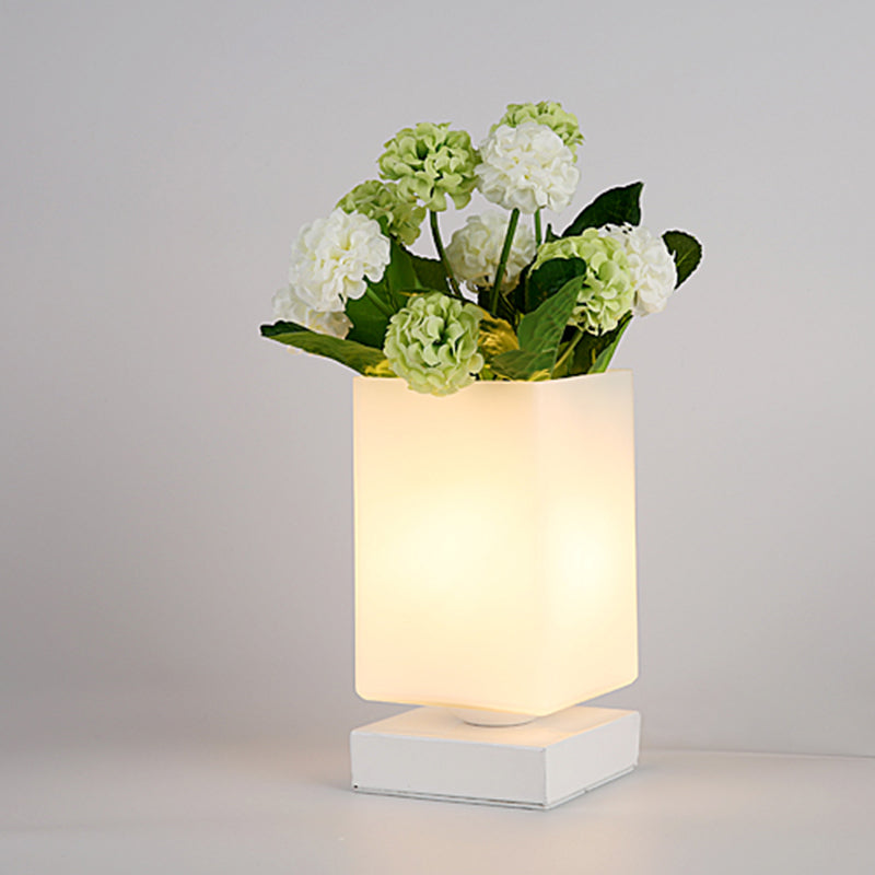 Gloriva – Elegant LED-glaslampe i art deco-stil