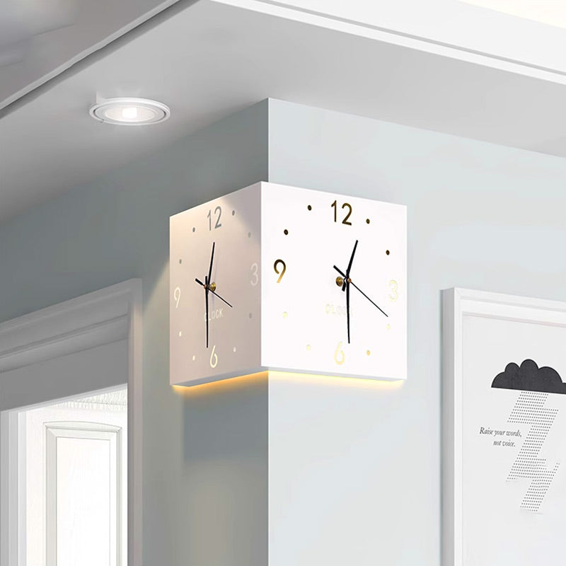 TimeEdge Moderne Dobbelt Facade Hjørneur med LED-belysning