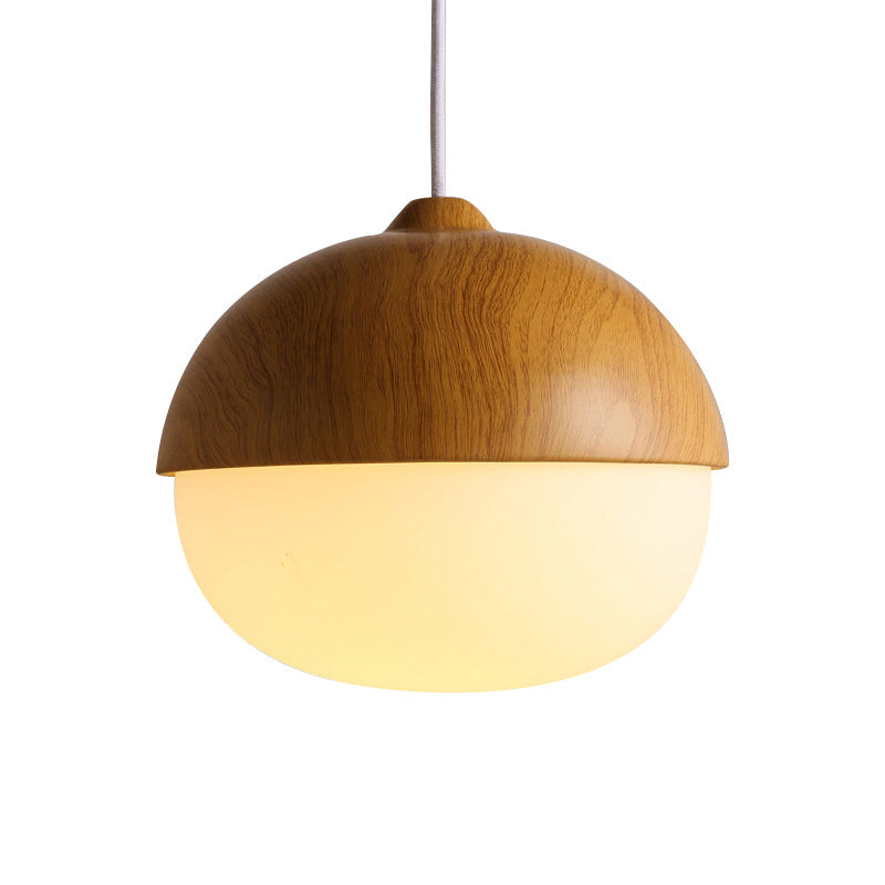 LumiNut - Moderne nøddeformet pendel med glas- og træelementer
