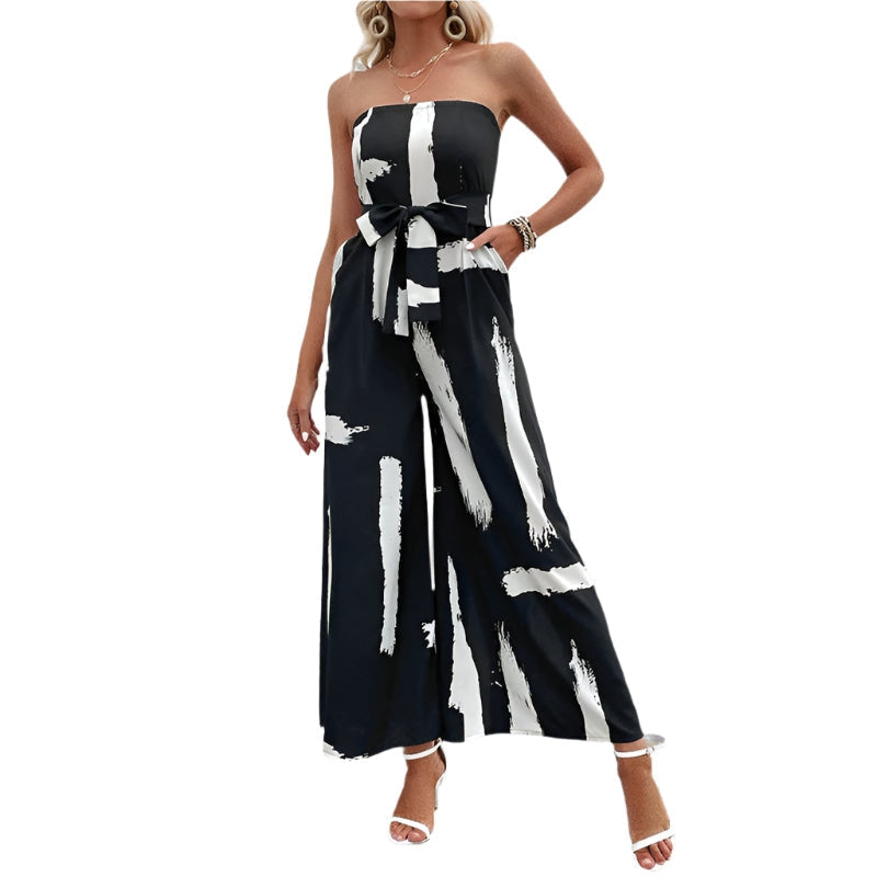 Cilia - Elegant jumpsuit uden skuldre med udsatte ben og funktionelle lommer