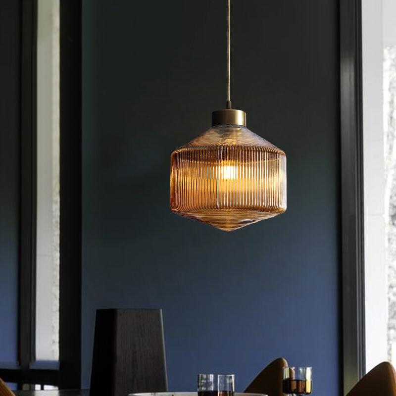 AuraDrum Elegant Pendellampe – Stilfuld Belysning til Ethvert Rum