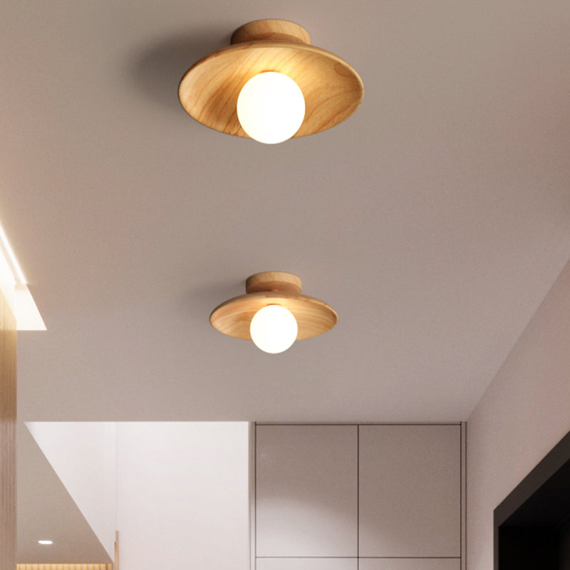 CeilingLight - Mid-century moderne træ- og Globe-indbygningsbeslag