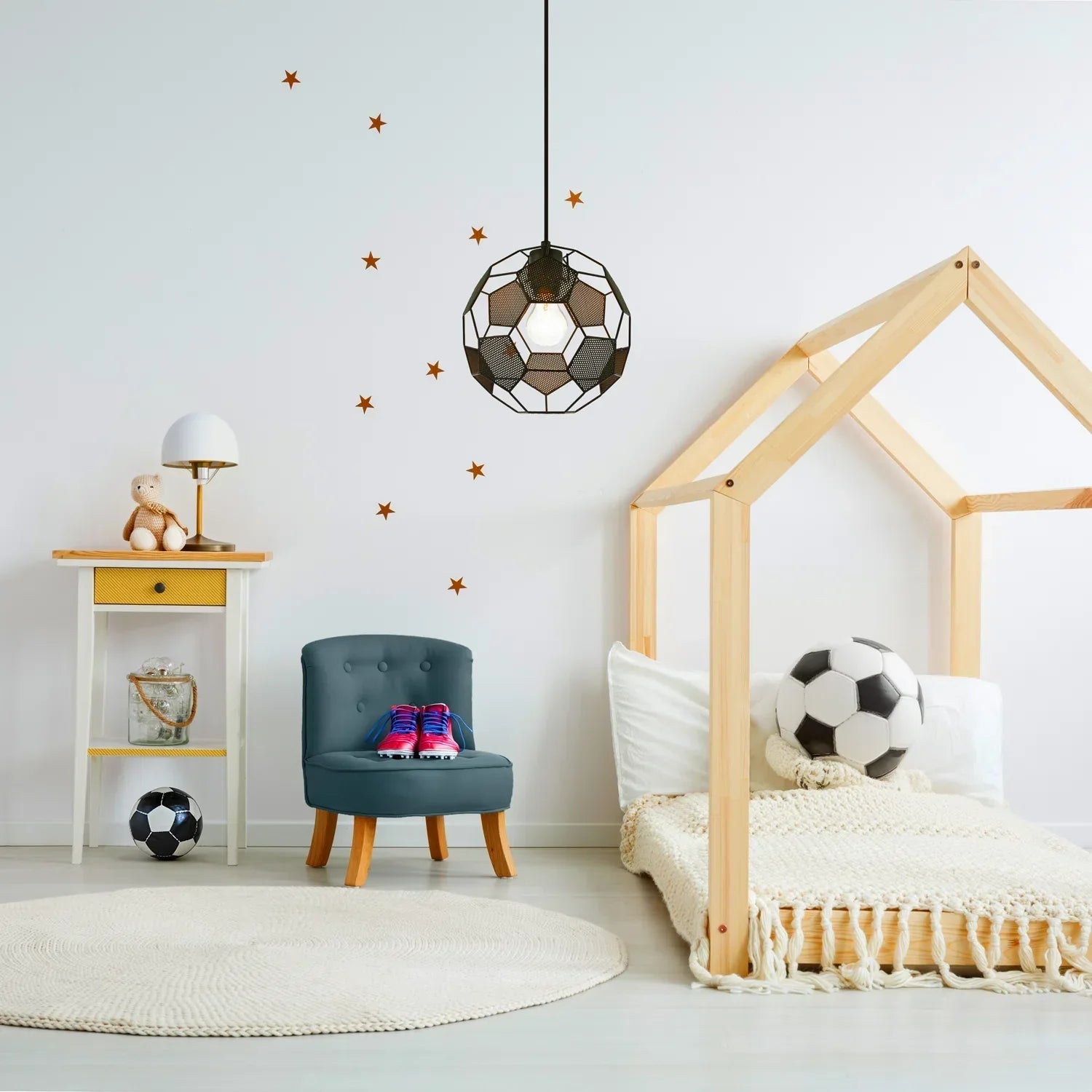 StrikerGlow – Loftslampe med Fodboldtema til Sportselskere