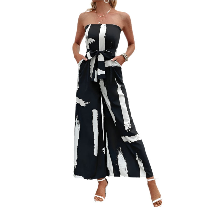 Cilia - Elegant jumpsuit uden skuldre med udsatte ben og funktionelle lommer