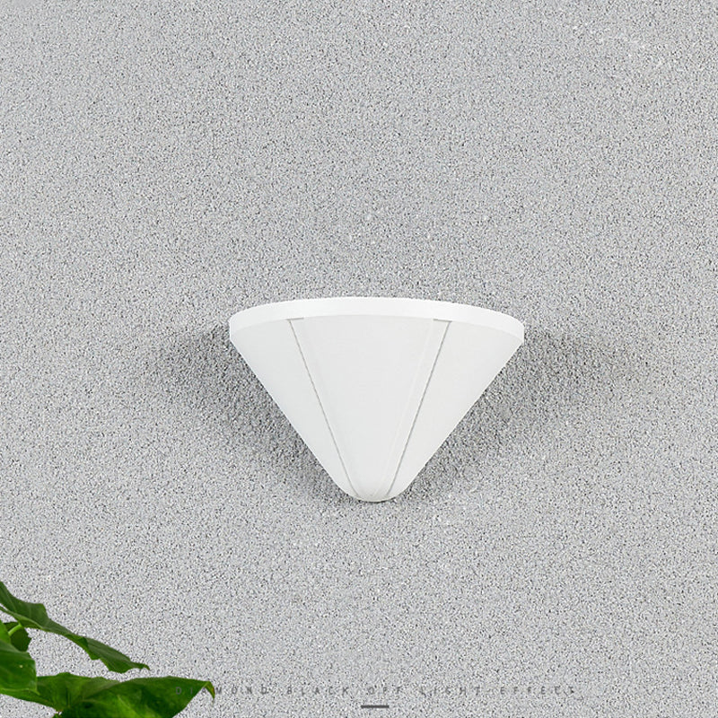 StylishGlow - Elegant LED-væglampe