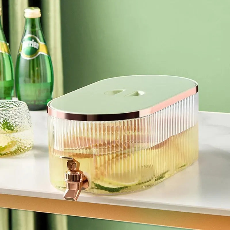 AquaJug - slank drikkevaredispenser
