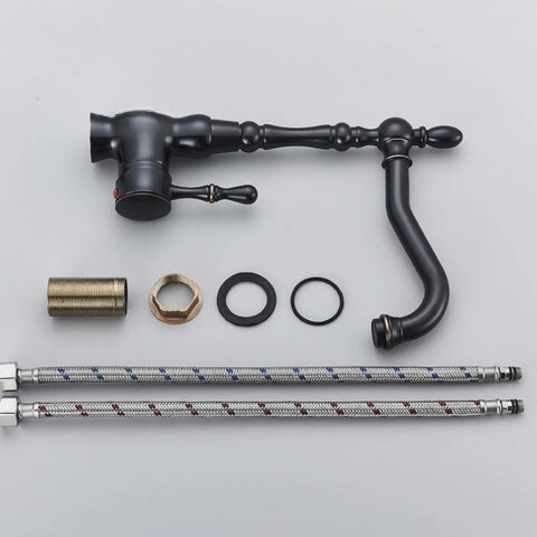 VintageStyle - Single Handle Kitchen Faucet