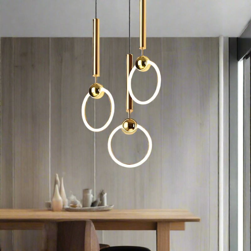 Aria – Moderne Pendellampe med Skulpturelt Udtryk