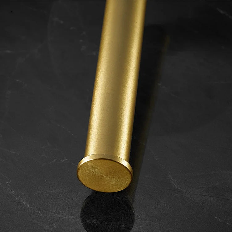 HoldEase Premium papirhåndklædeholder med stabilt design