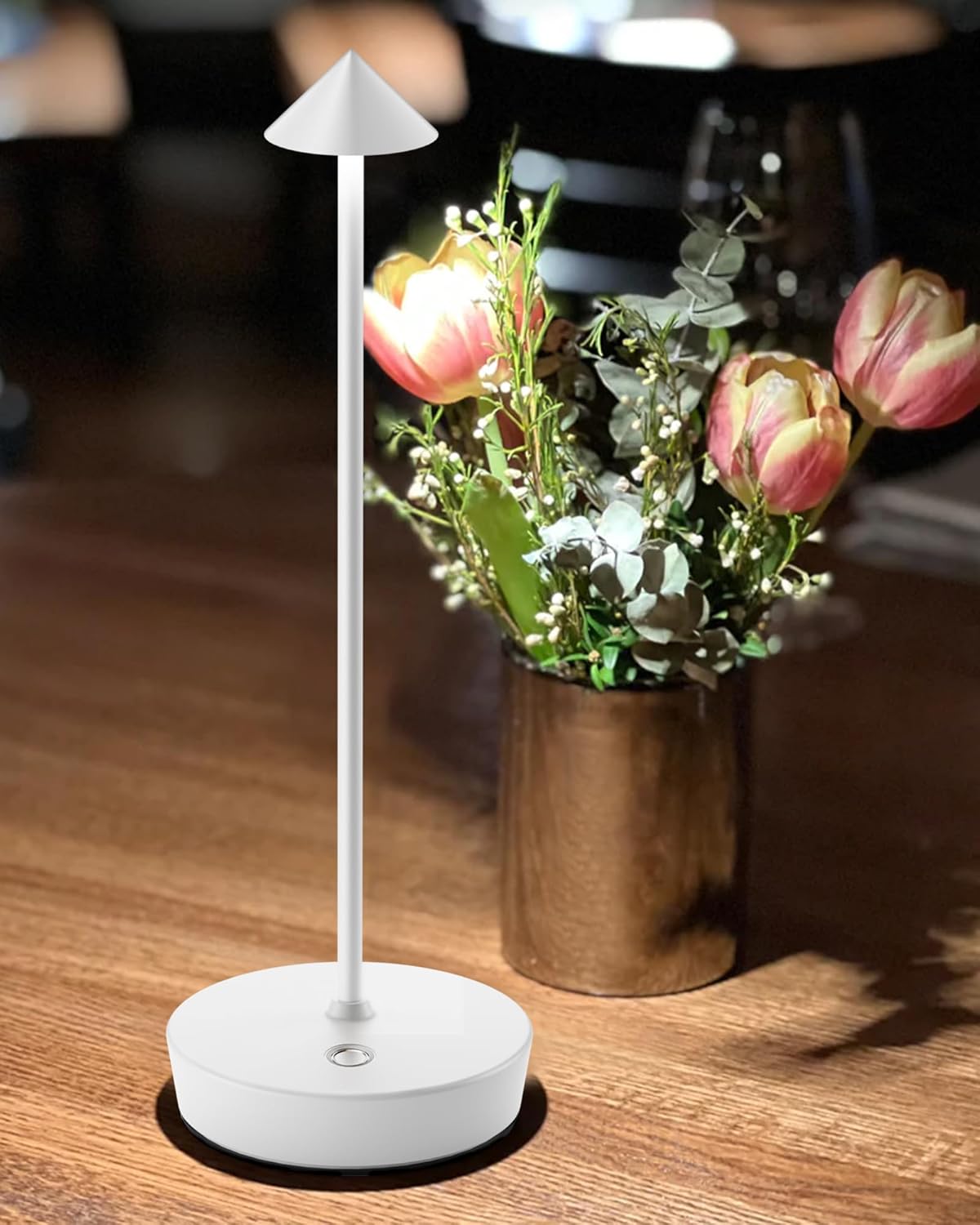 Genopladelig LED-bordlampe med berøringssensor