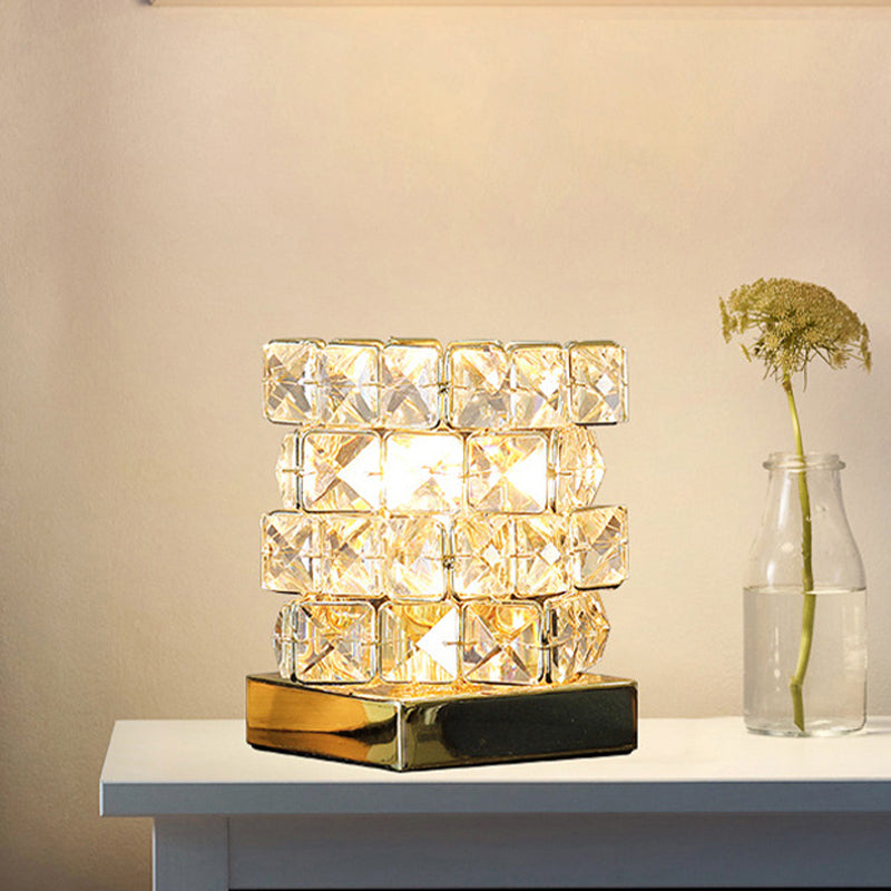 Cubelle – Moderne krystal minilampe med Rubik Cube Design