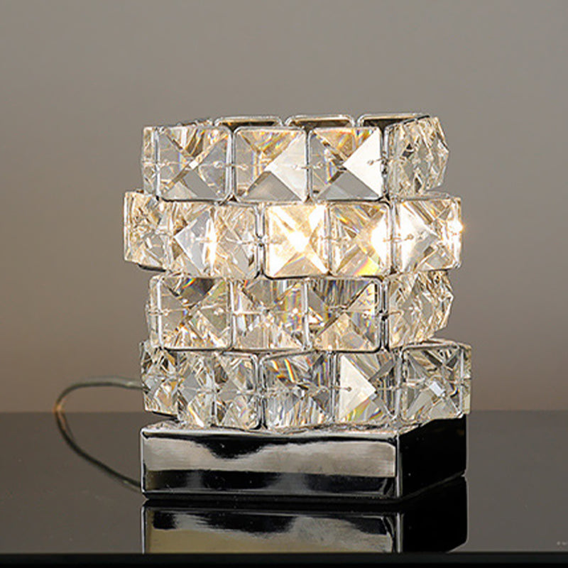 Cubelle – Moderne krystal minilampe med Rubik Cube Design