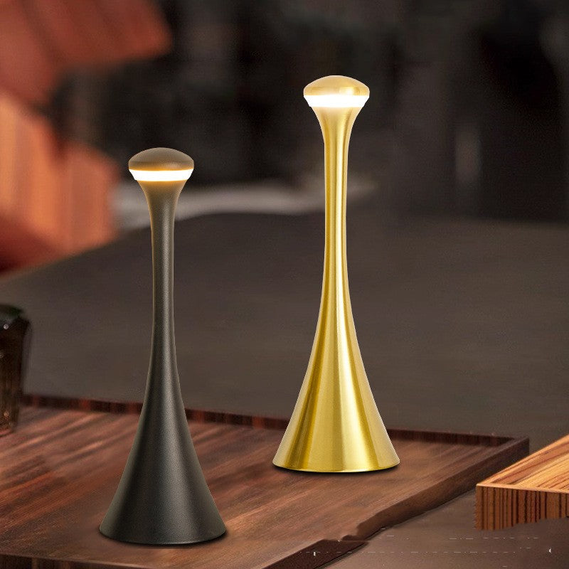 EvoLuxe Trådløs Bordlampe – Stilfuld Belysning med Touch-Dæmpning