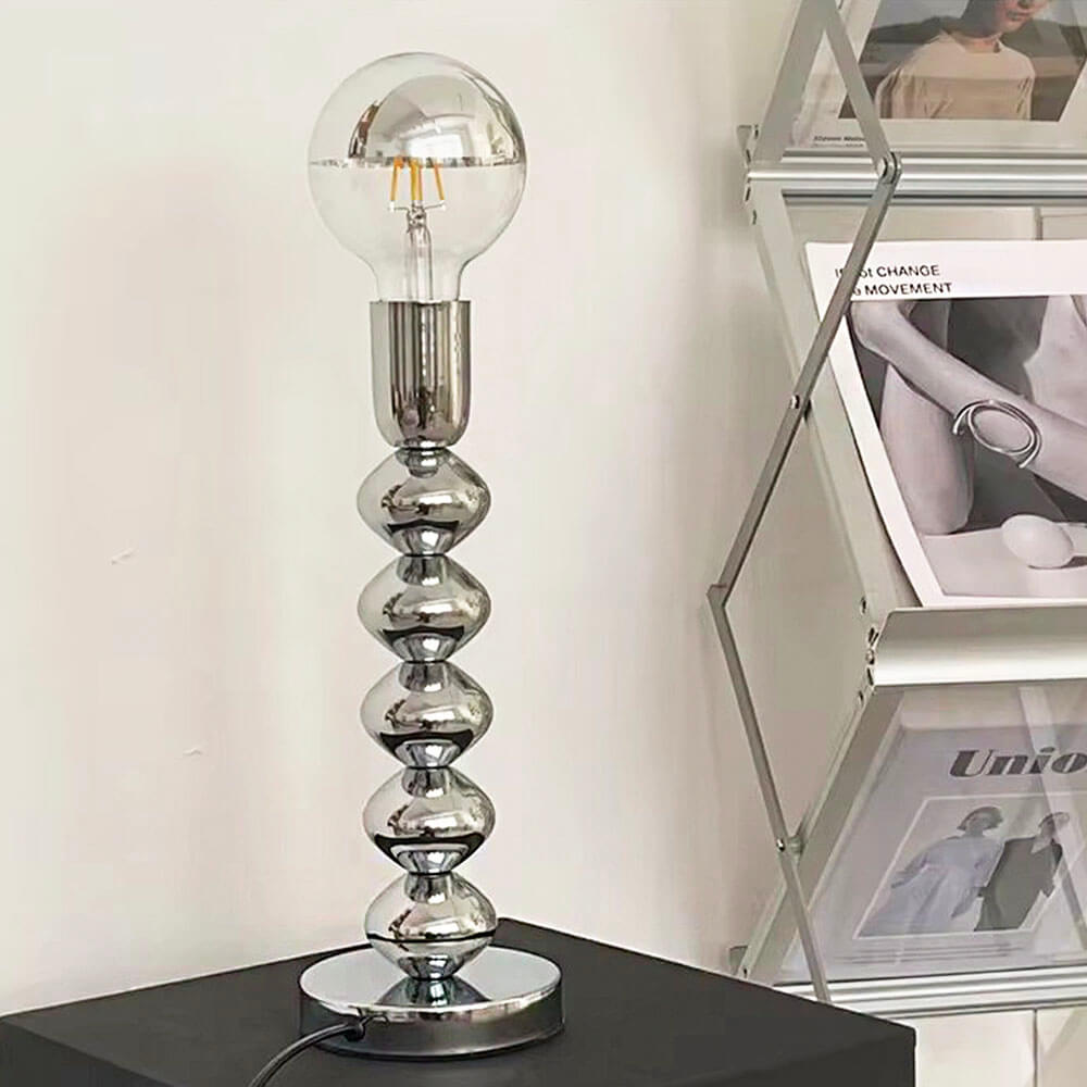 RetroGlow - Retro Deco sengelampe med tidløs elegance