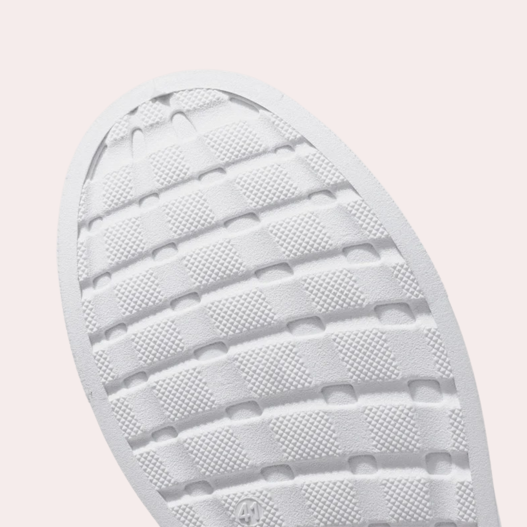 Bruno – Klassiske Herresneakers med Snørebånd og Hvid Sål