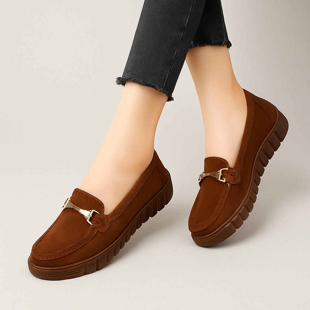 Nicole - Stilfulde Slip-On Loafers til Kvinder med Dekorativ Spænde