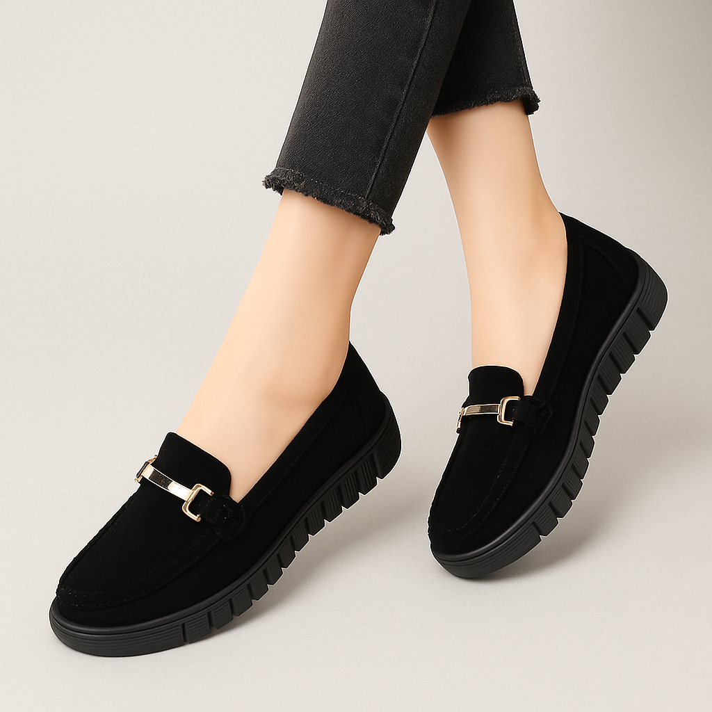 Nicole - Stilfulde Slip-On Loafers til Kvinder med Dekorativ Spænde