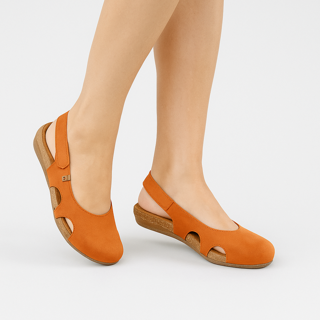 Bernadeth – Komfortable Slingback Sandaler med Udskæringsdetaljer og Korksål