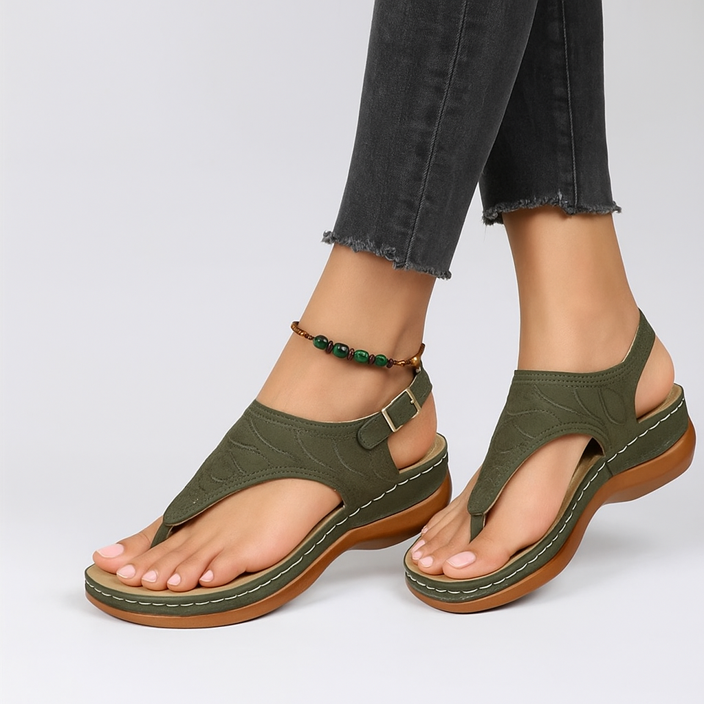 Sandra – Stilrene Tåsandaler med Spænde og Flatform Sål