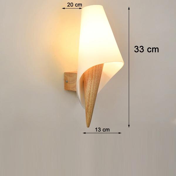 LumièreGlow - Elegant LED-væglampe til det organiserede hjem