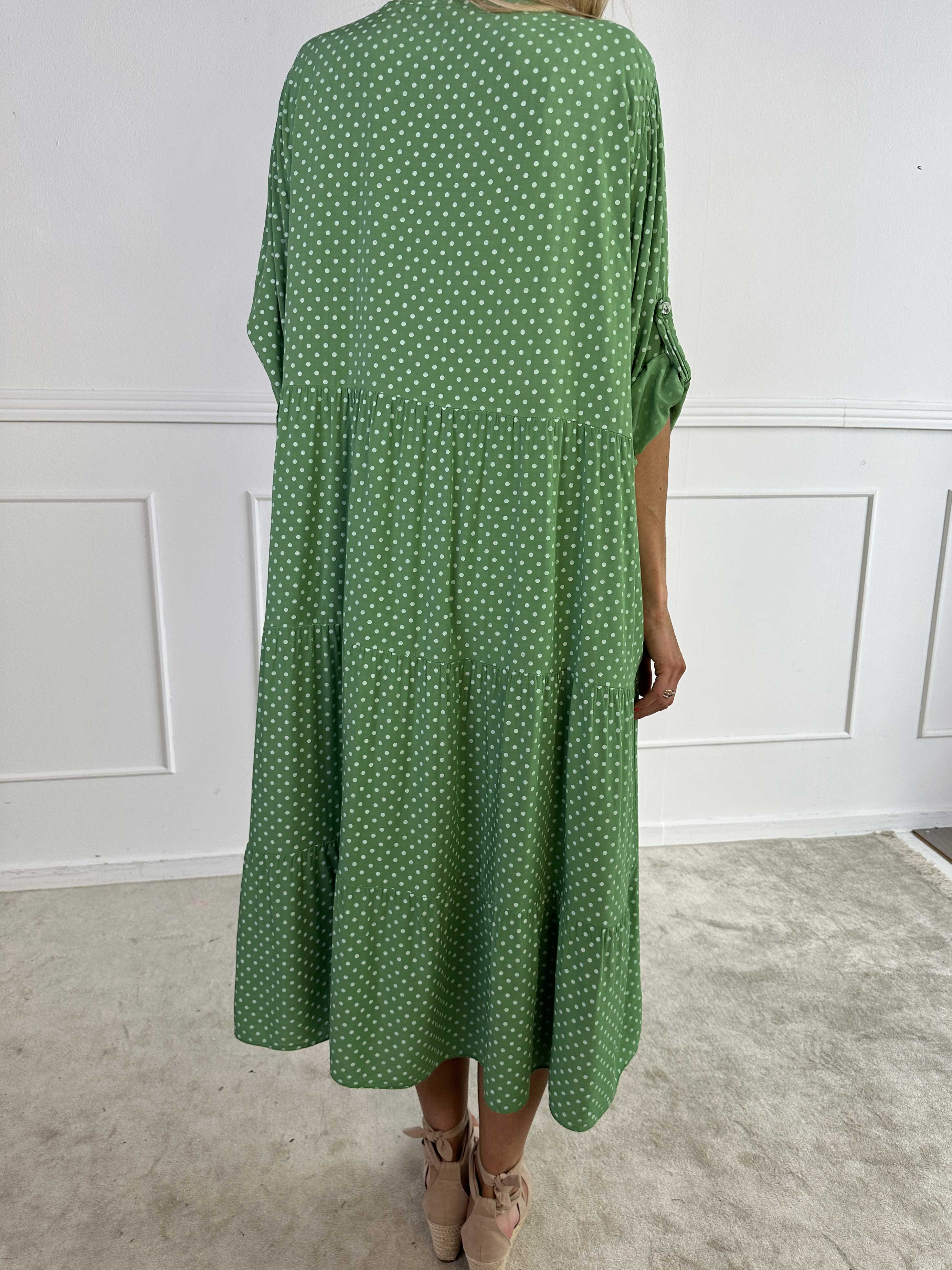 Margareth - Elegant Prikket Midikjole