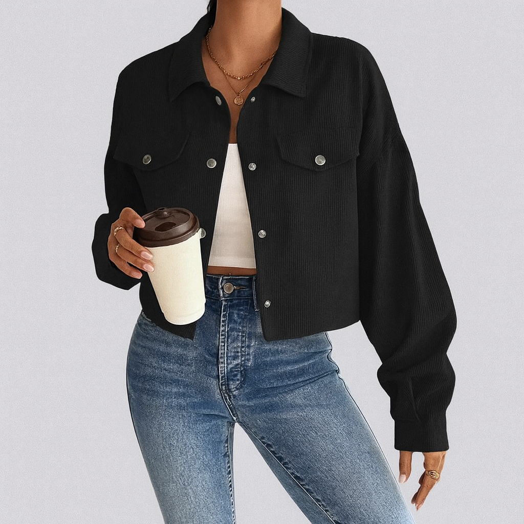 Emilia Langærmet Fløjlsjakke med Knapper og Lommer – Tidløs & Stilfuld