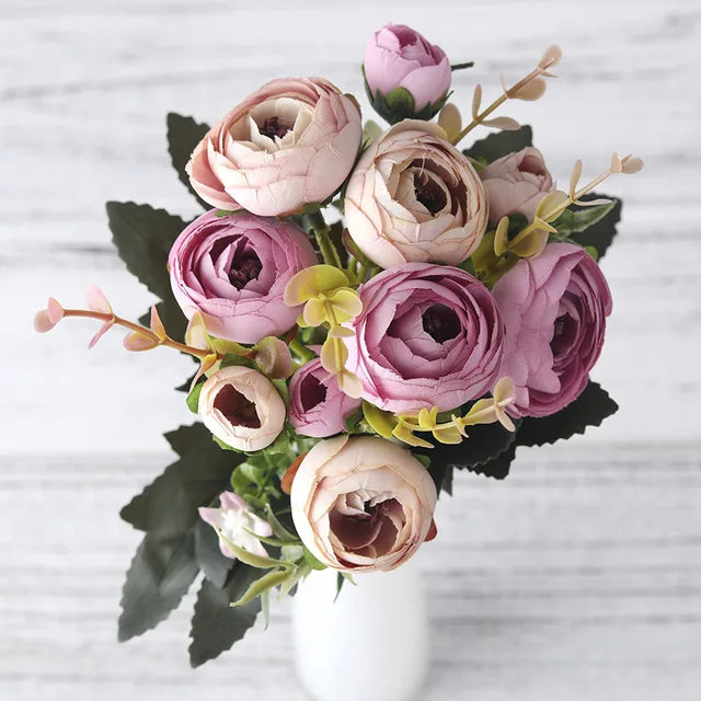 BloomLuxe – Elegant kunstig Ranunculus-blomsterindretning