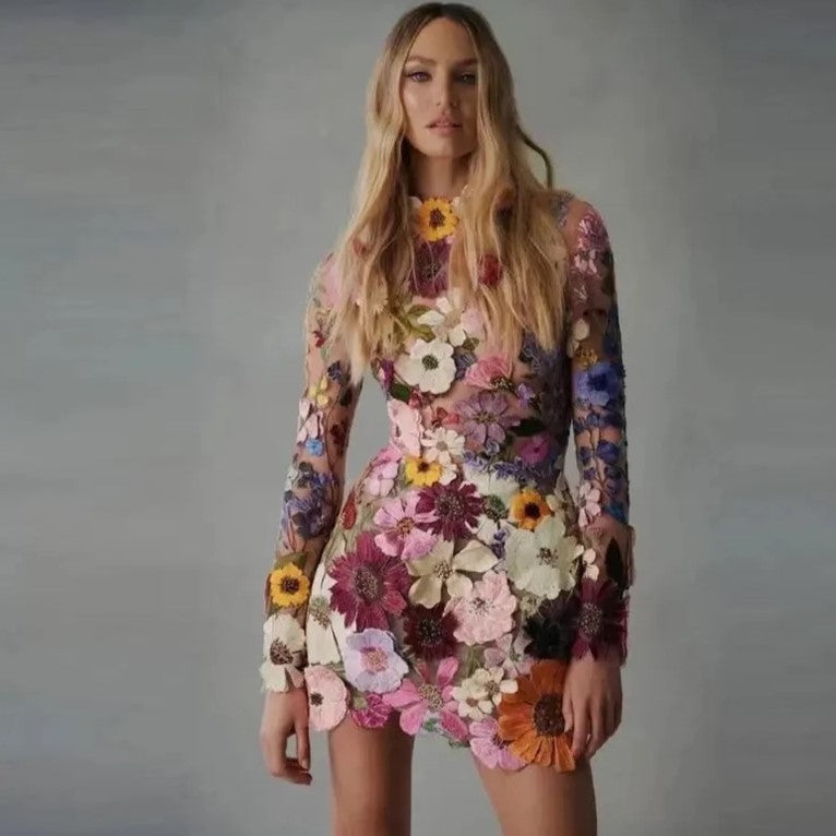 Florenda - Broderet blomstret gennemsigtig minikjole