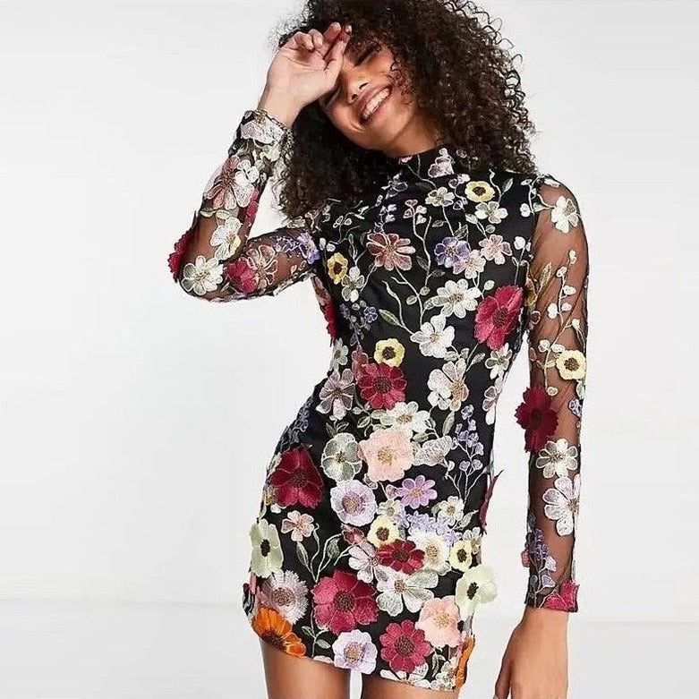 Florenda - Broderet blomstret gennemsigtig minikjole