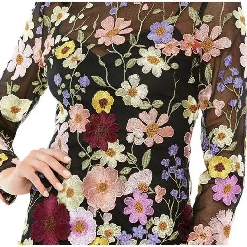 Florenda - Broderet blomstret gennemsigtig minikjole