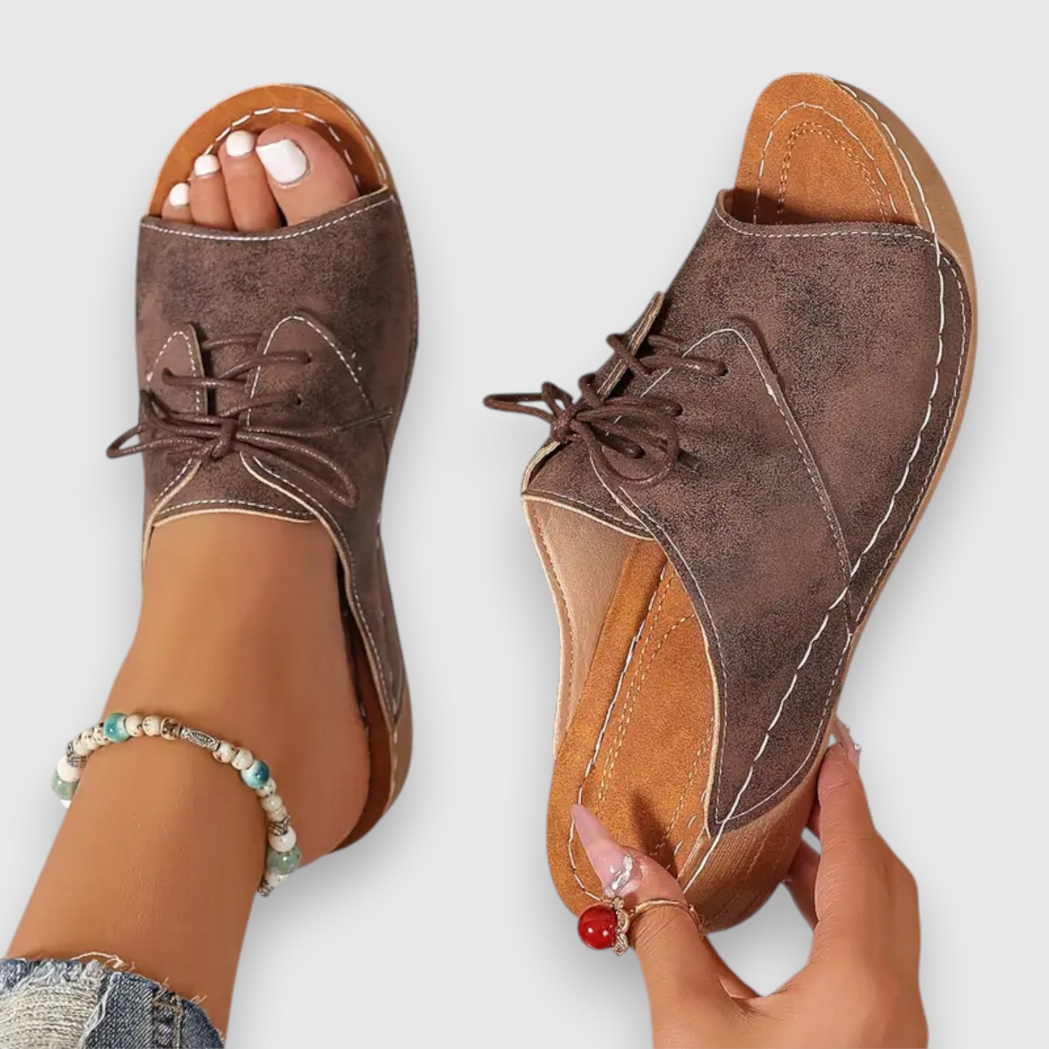 Marina - Chikke Peep-Toe Snøre-sandaler