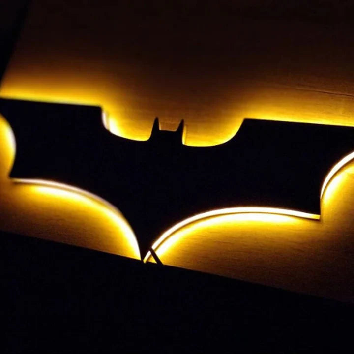 Batmanaura - fjernstyret LED Batman-lampe