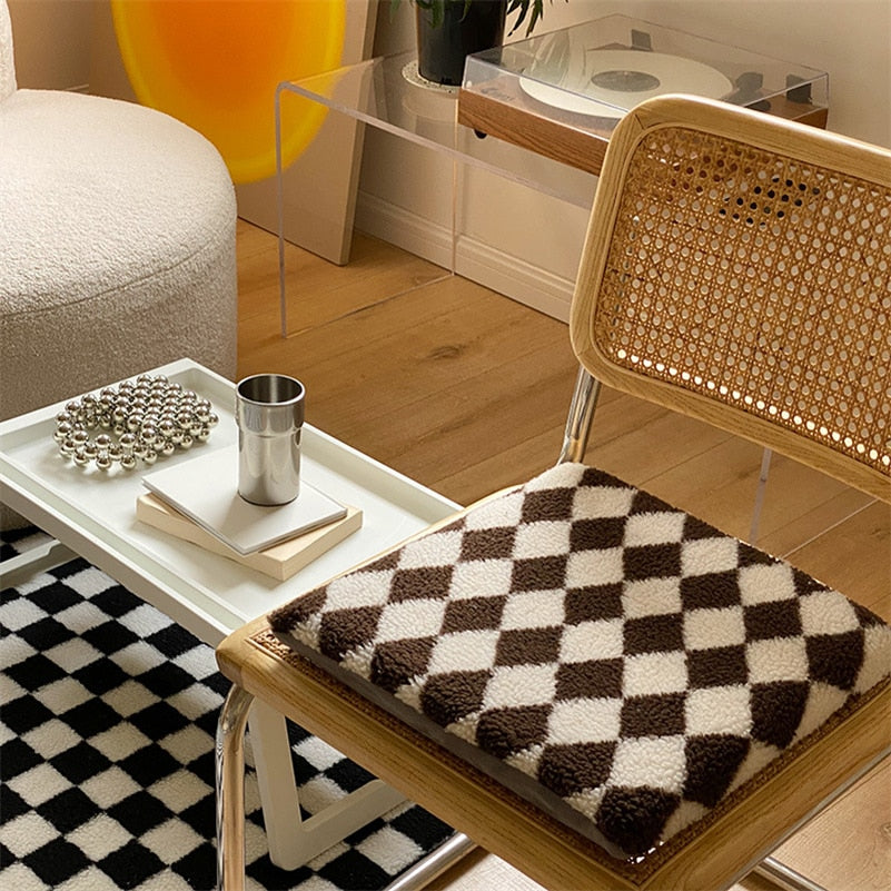 PlaidComfort - Klassisk ternet pude