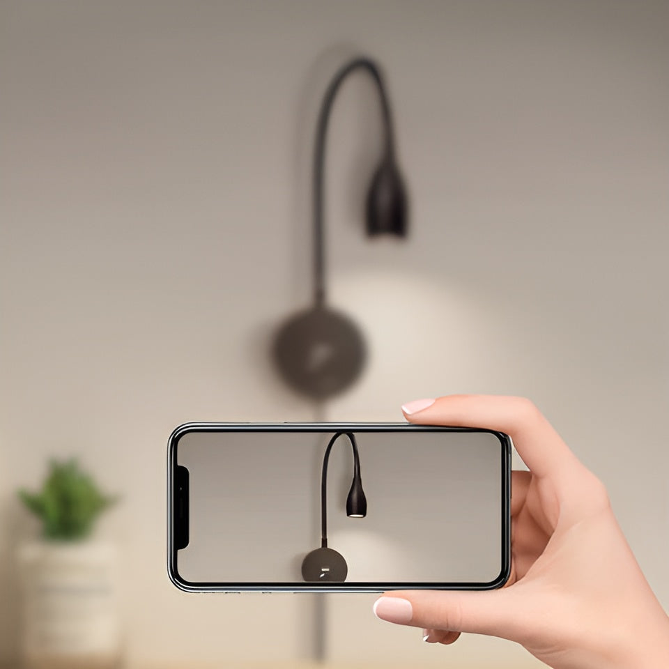 GlowShift-væglampe med USB-oplader - justerbar stemningsbelysning