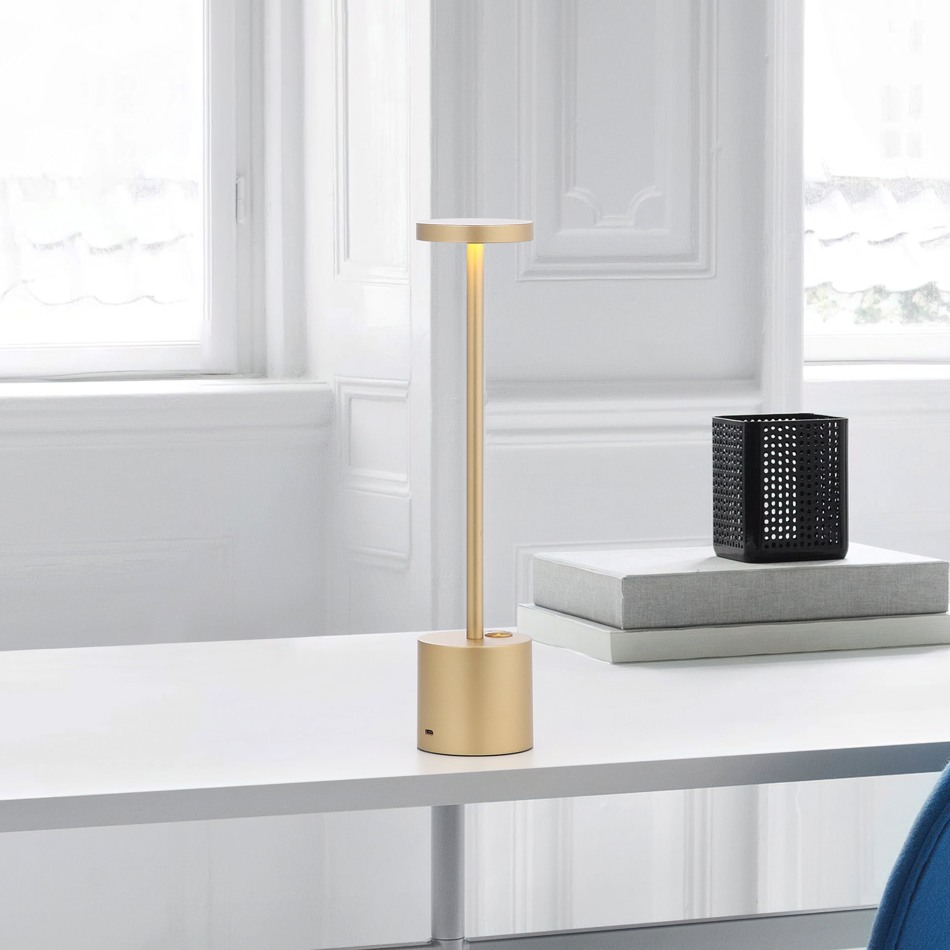Moderne Ledningsfri Bordlampe