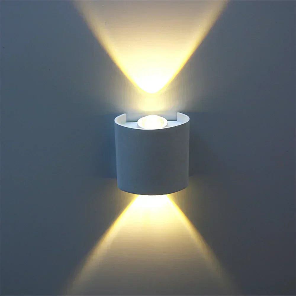 LumiRise – Moderne cylindriske op og ned væglamper