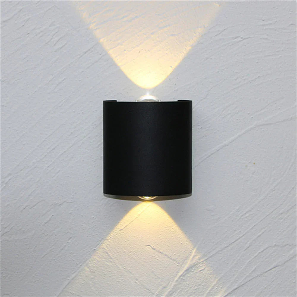LumiRise – Moderne cylindriske op og ned væglamper