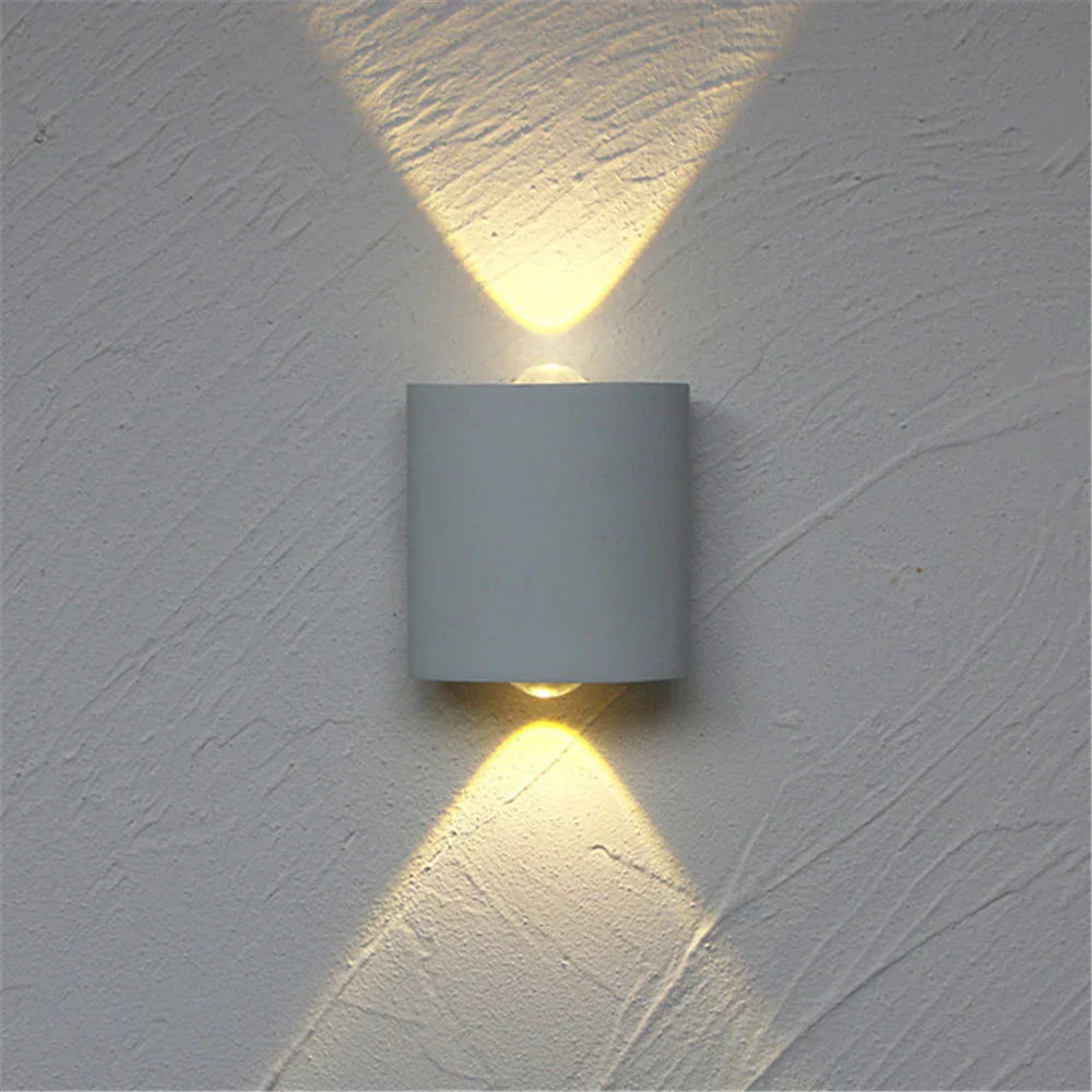 LumiRise – Moderne cylindriske op og ned væglamper