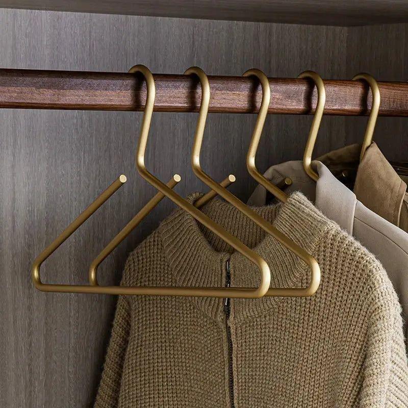 HangerSet - slanke moderne metalbøjler (4+1 stykker)