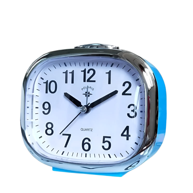 TimeSquare- Retro Vækkeur med Kvadratisk Urskive og Klassisk Stil