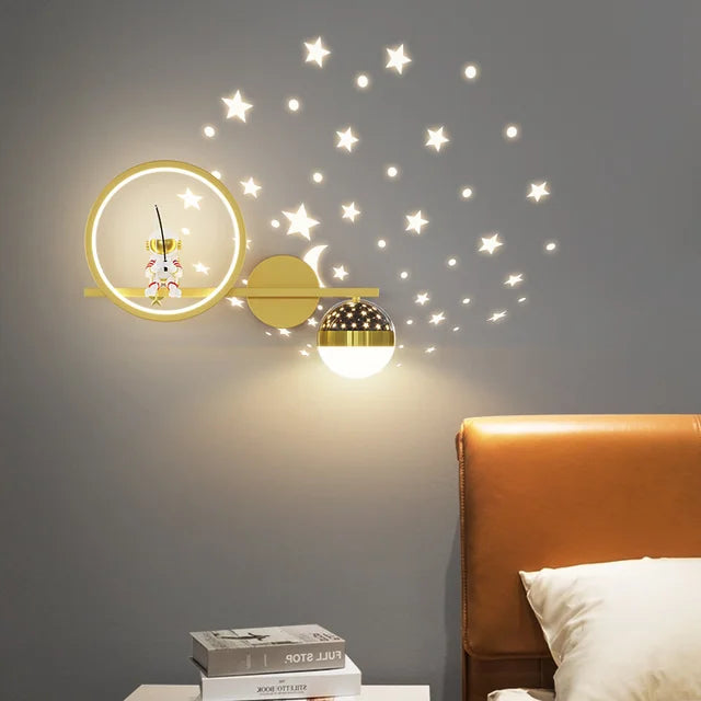 Aurora moderne lampe med blød belysning
