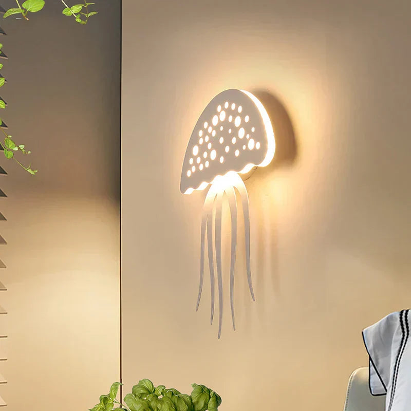 LumiJelly Vandmand LED Væglampe – Beroligende Belysning og Kreativt Design