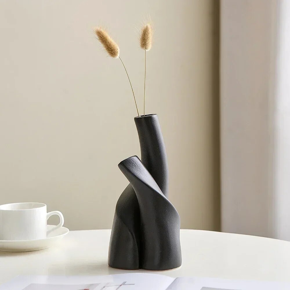 ModernAbstract- Sammenflettet keramisk vase