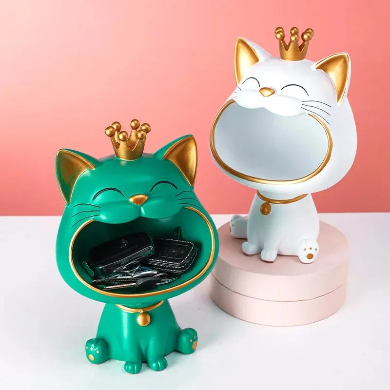 FortunaZen – Dekorativ Lucky Cat, der Symboliserer Ro og Positivitet