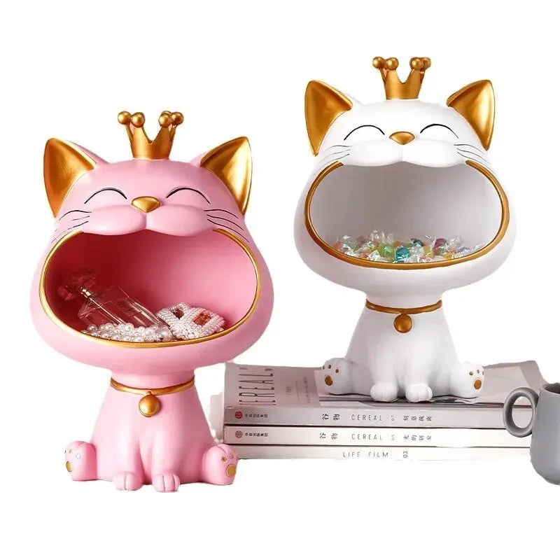 FortunaZen – Dekorativ Lucky Cat, der Symboliserer Ro og Positivitet
