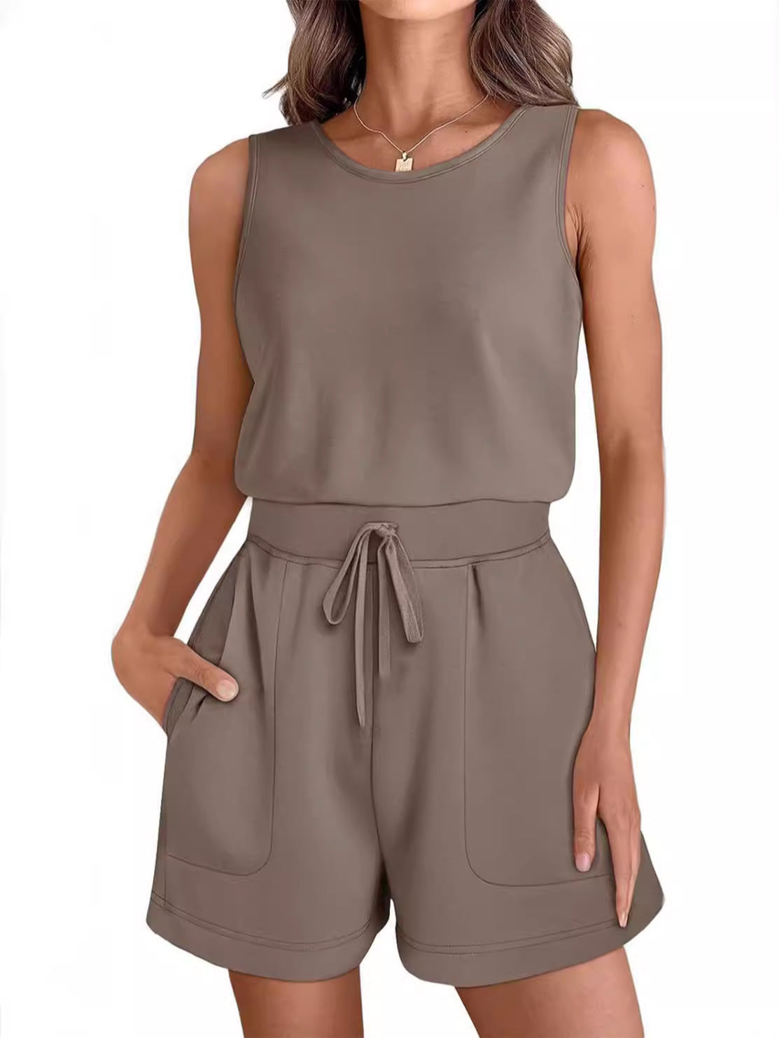 Lily – Sport Jumpsuit med Snørelukning